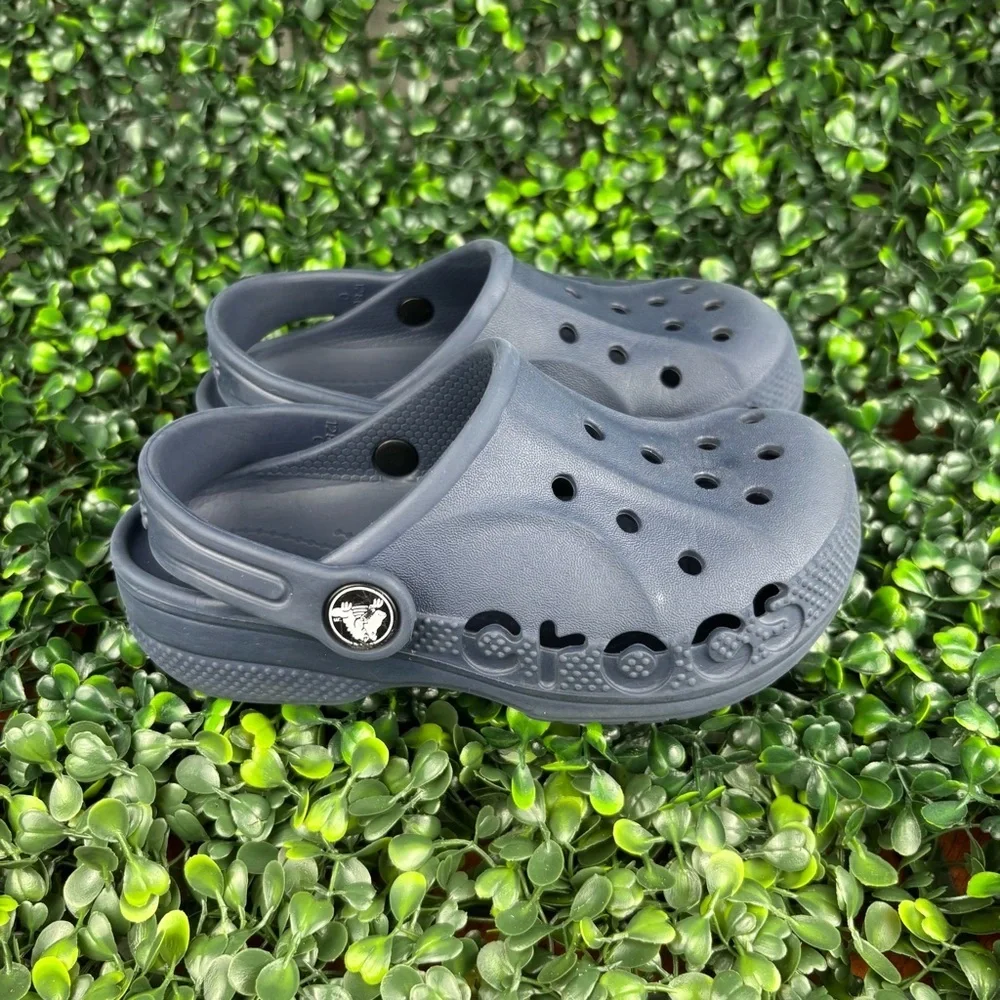 CROCS BAYA CLOGS SHOES SIZE 10 KIDS